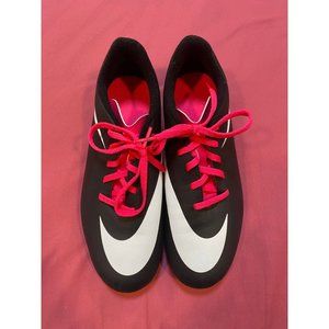 Nike Kids Cleats brand new!! (girls)